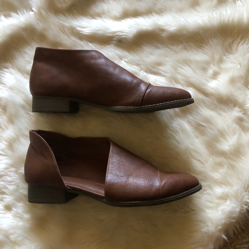 Fall Flats - image 2